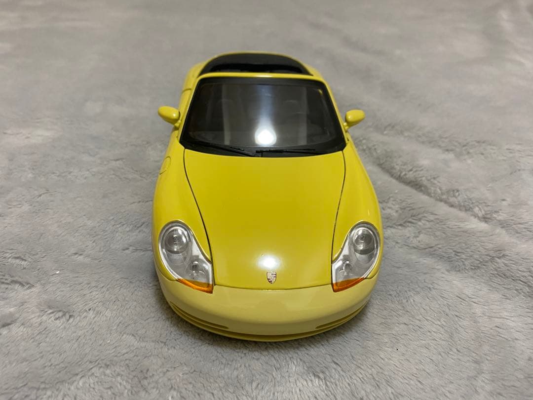 ミニカー GATE PORSCHE 996 1/18