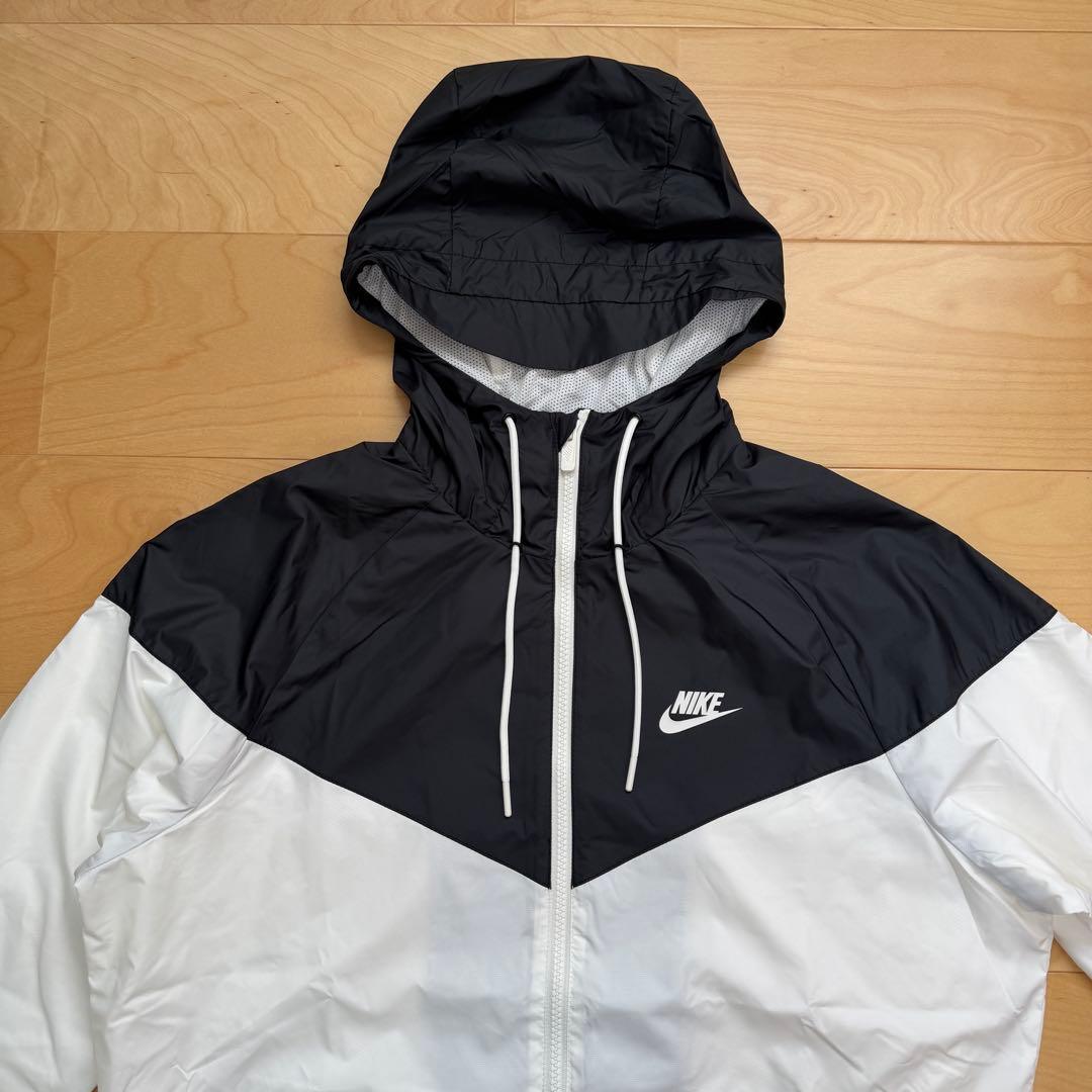 NIKEナイキ　ウィンドブレーカー　ウィンドランナージャケット　黒　白　L 新品