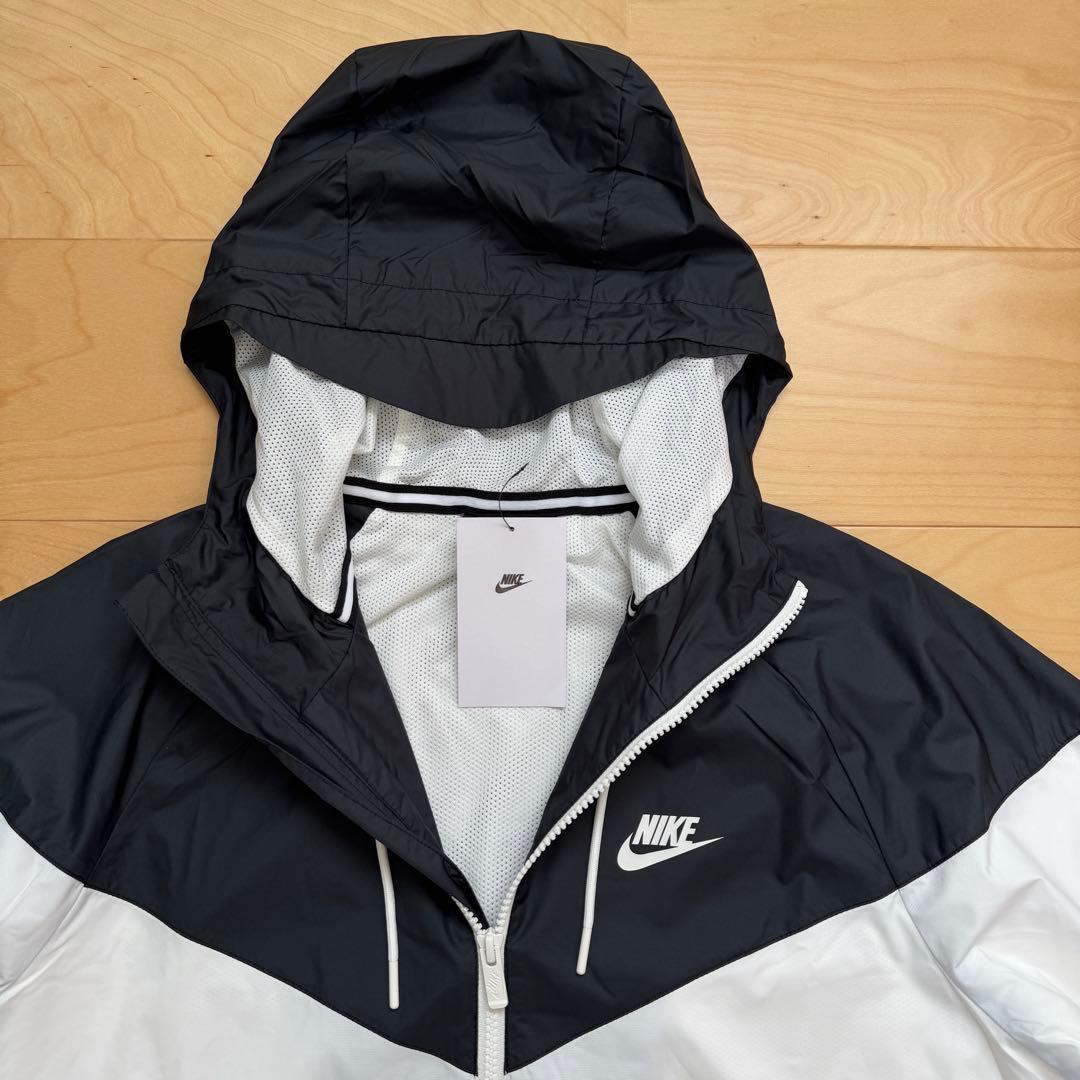 NIKEナイキ　ウィンドブレーカー　ウィンドランナージャケット　黒　白　L 新品