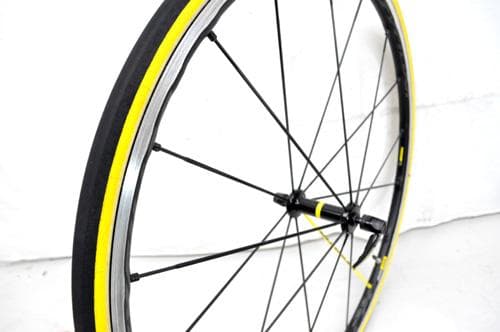 MAVIC KSYRIUM Pro UST フロントホイール