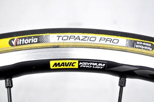 MAVIC KSYRIUM Pro UST フロントホイール