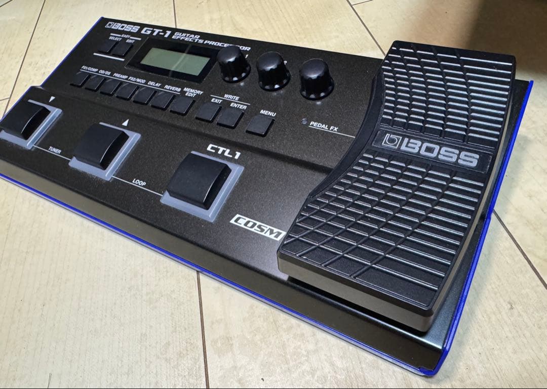 BOSS GT-1 ギター マルチエフェクター 美品 使用回数少