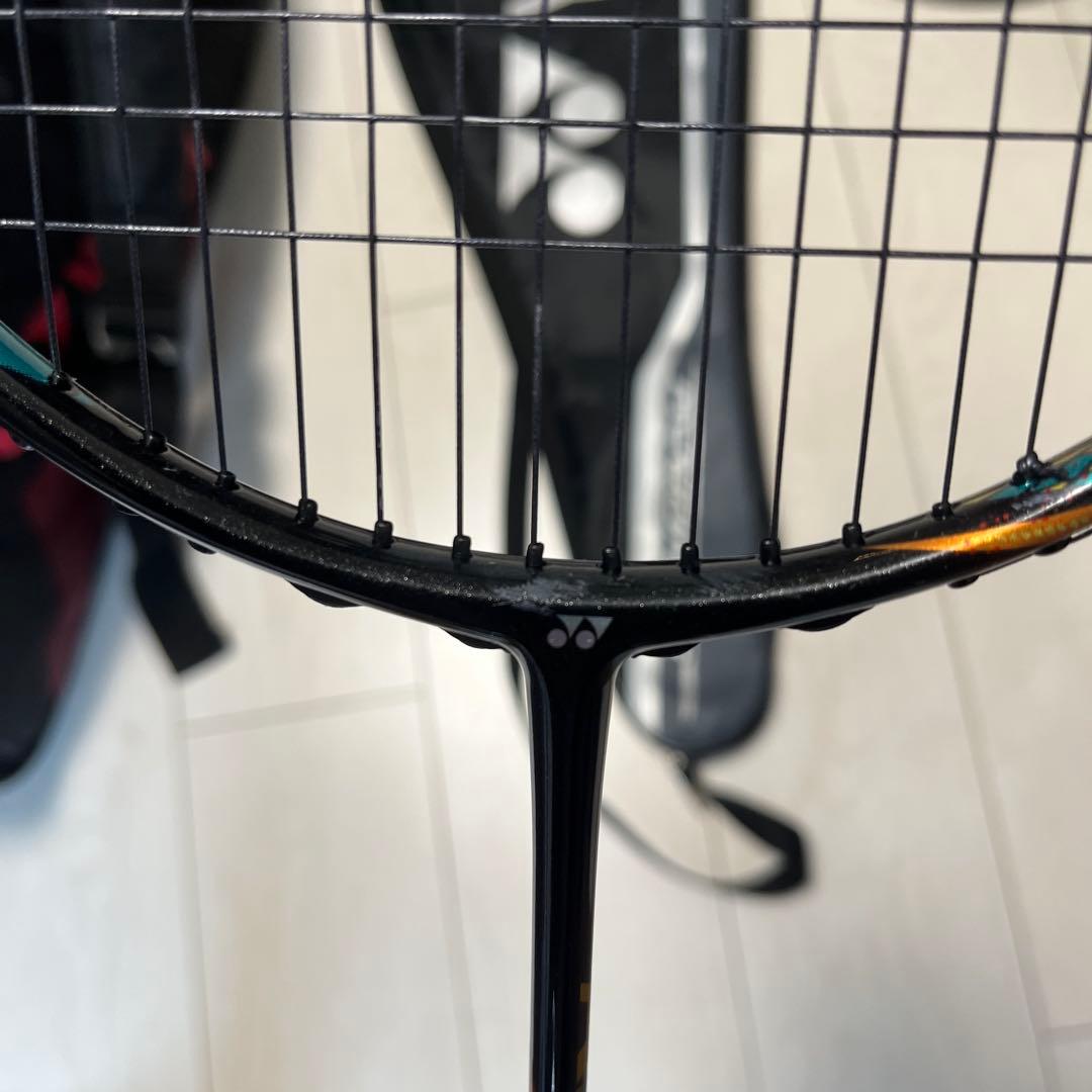 YONEX Astrox 88D Game バドミントンラケット ケース付き