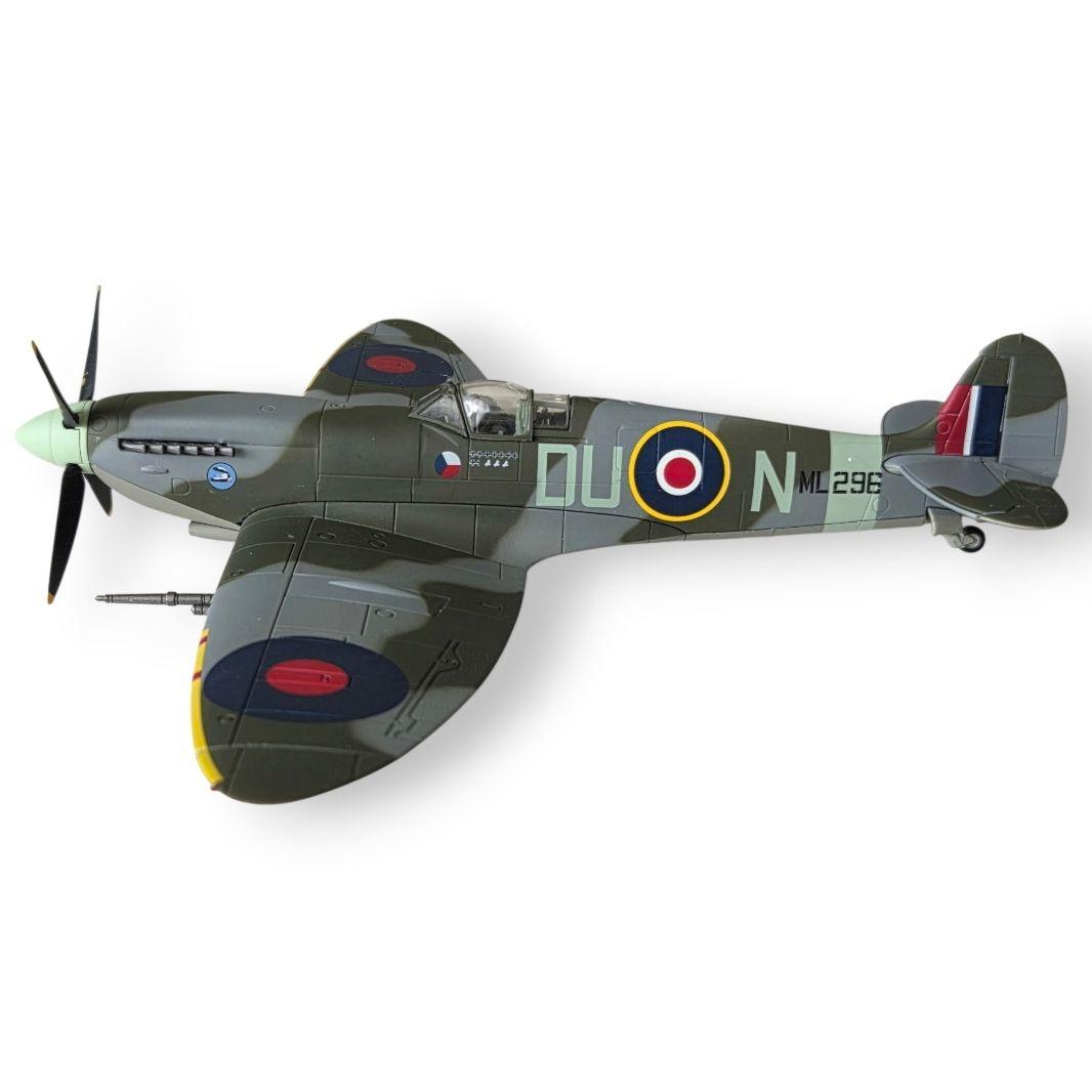 HM 1/48エアパワーシリーズ HA8305 スーパーマリン スピットファイア