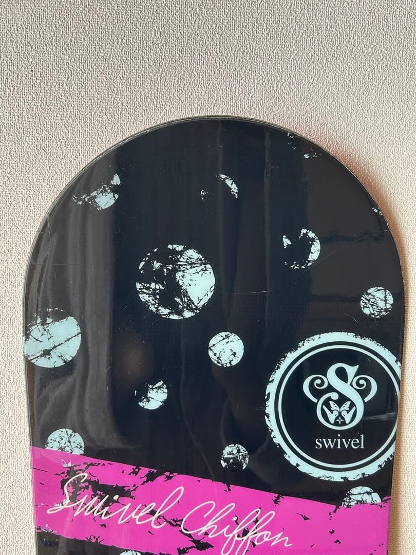 【swivel】スノーボード板（142cm）＋ビンディング（23-25cm）