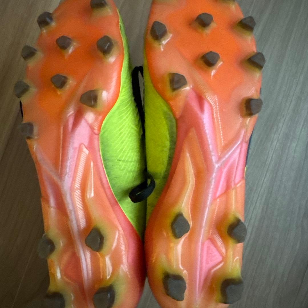 adidasプレデターエリートHG/AG