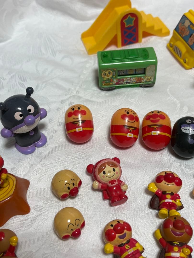 【大量】☆コロコロアンパンマン☆あつまれアンパンマン人形とう 50個まとめ売り