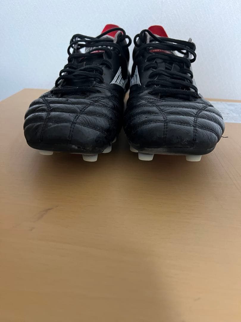 値下げ可‼️Mizuno サッカースパイク ブラック/レッド　モレリアネオ4