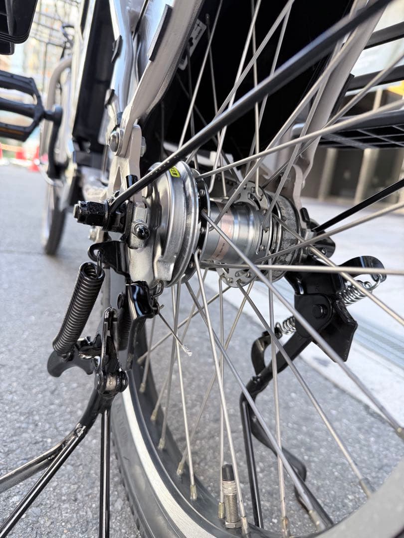 子供乗せ　ブリヂストン　 BIKKE 電動アシスト自転車 チャイルドシート付き