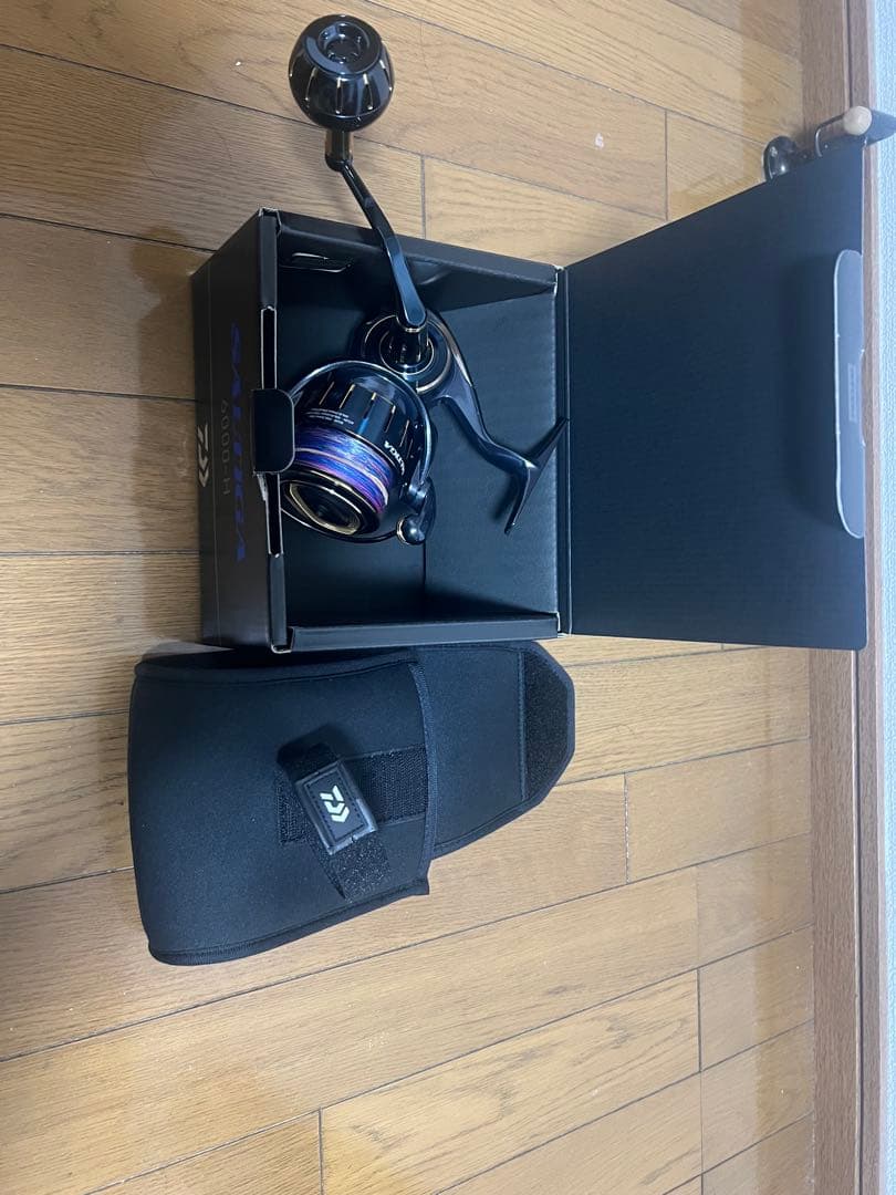 DAIWA SALTIGA 6000-H スピニングリール