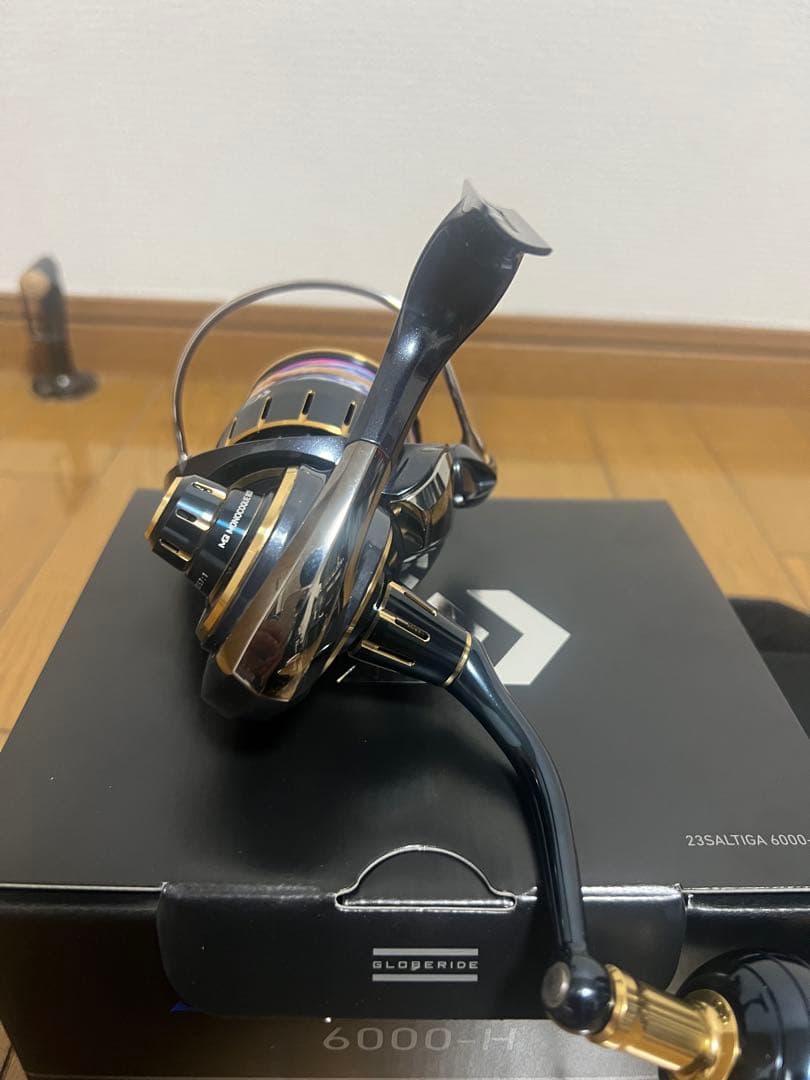 DAIWA SALTIGA 6000-H スピニングリール