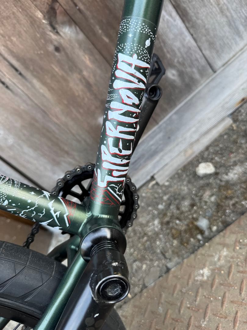 BMX FLYBIKES SUPERNOVA 18インチ