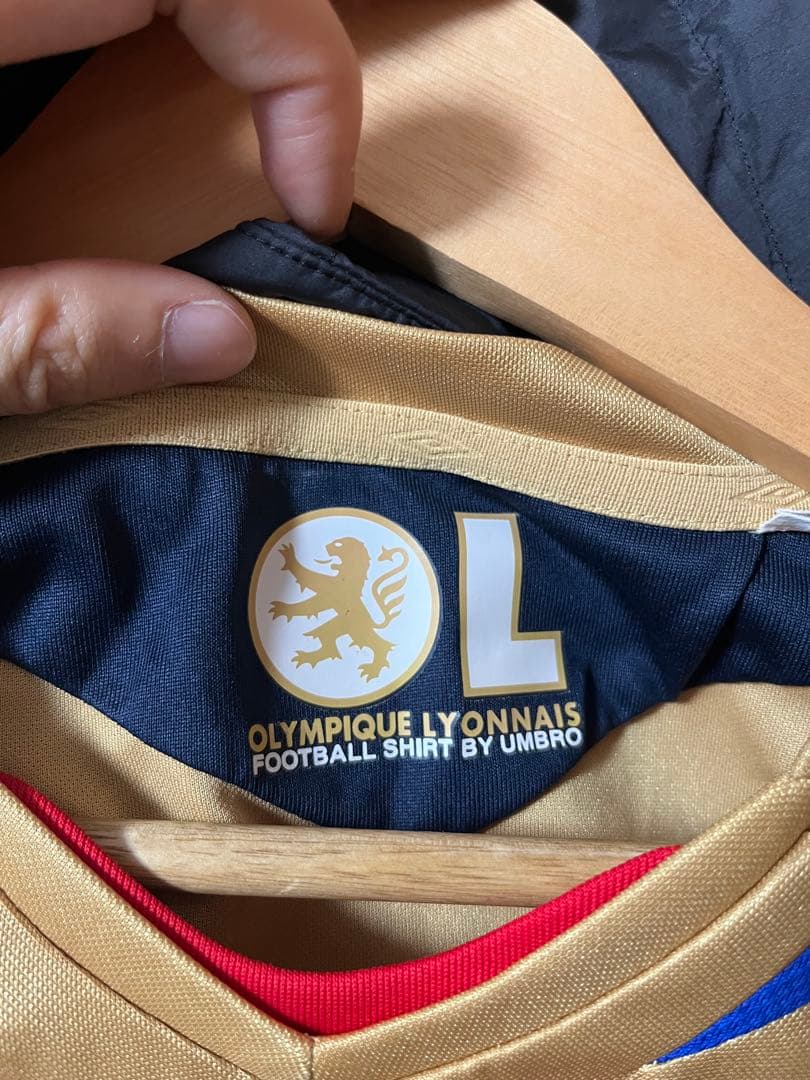 国内正規品　オリンピックリヨン　OL ユニフォーム　リーグ・アン UMBRO