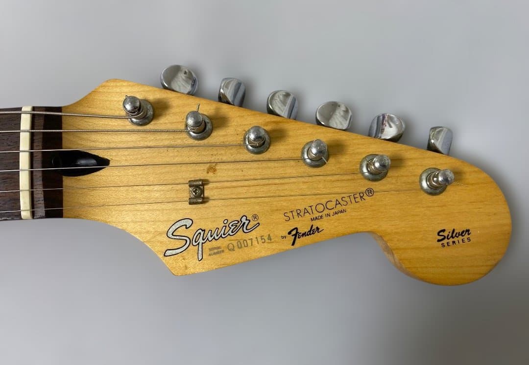 ギター FENDER SQUIER SST-33 SILVER SERIES