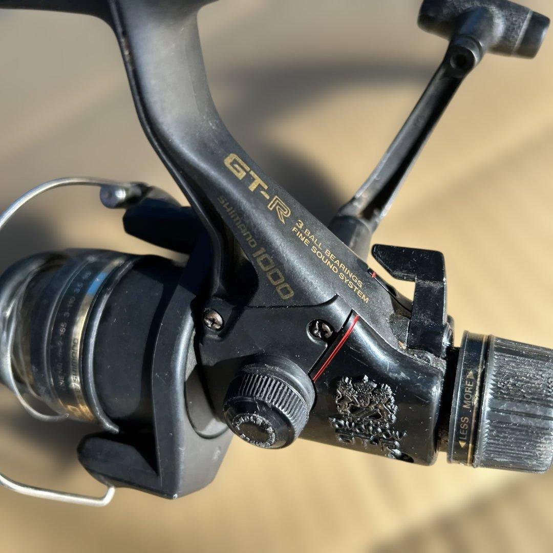 SHIMANO 1000 スピニングリール