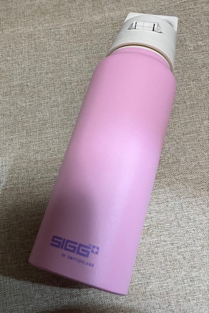 新品未使用SUKALA水素水ボトル ピンク 水筒LAVAラバリントスル