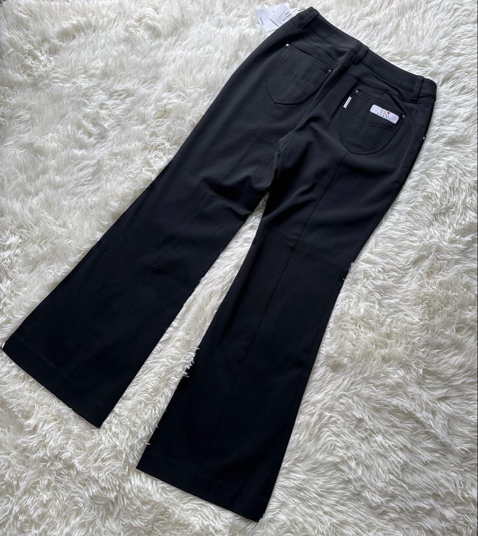 新品タグ付 23区 ゴルフ パンツ 黒 67 M〜L ストレッチ フレア