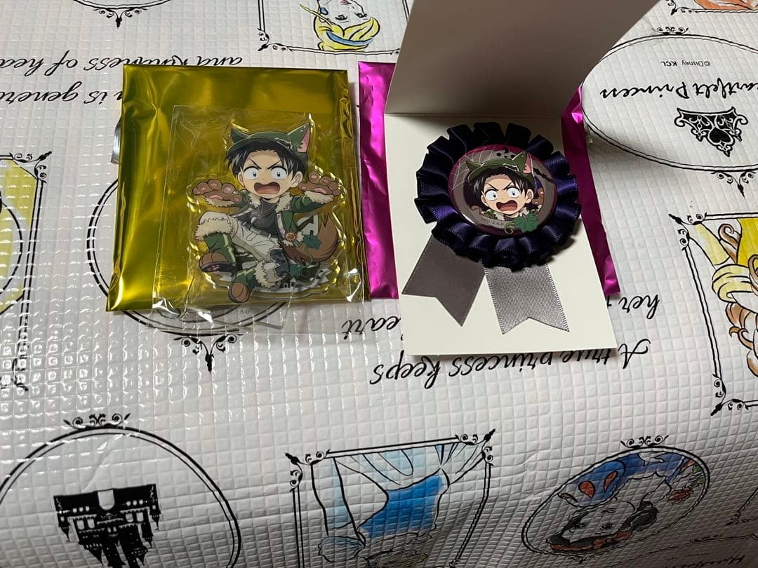 鬼滅　ハロウィンアクリル　バッジ　22点