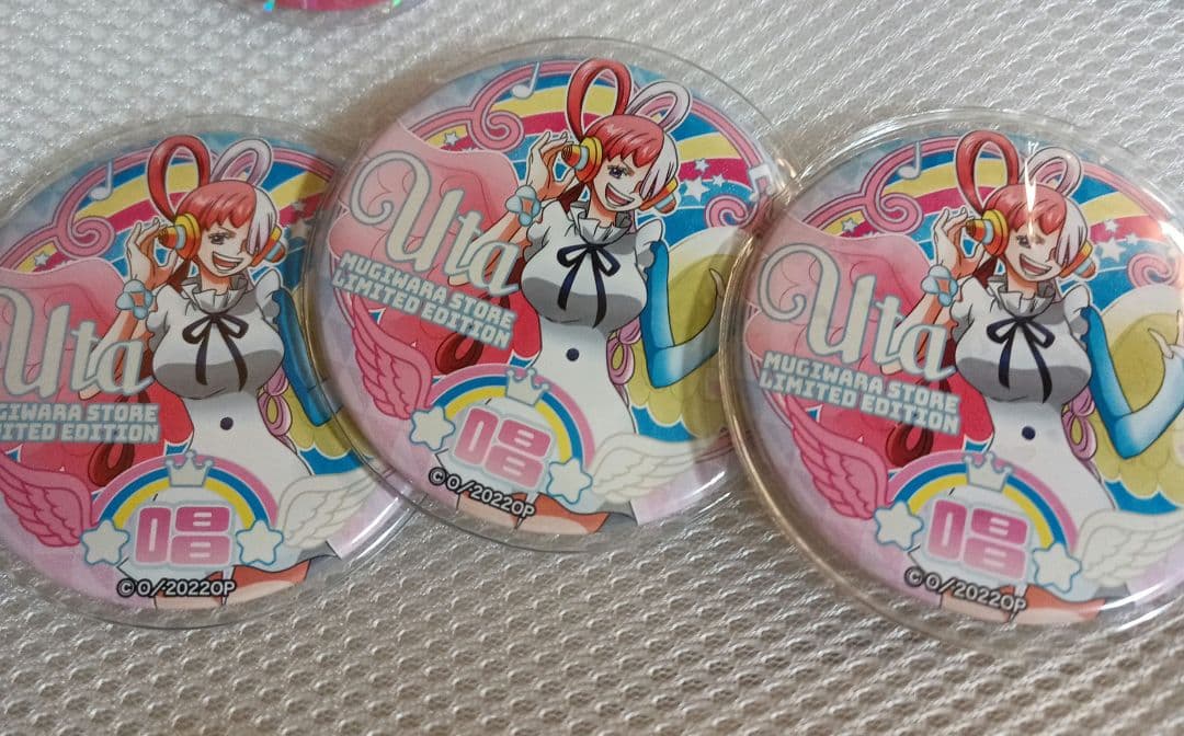 ワンピース ウタ 缶バッチ まとめ売り 16点