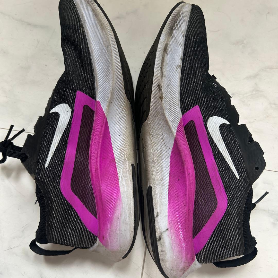 NIKEズームフライ4 26cm