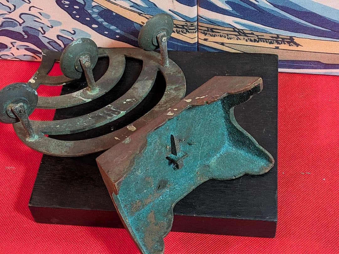 江戸時代中期２３０〜３００年前頃稀少珍品宝珠古銅製三連仏教美術上級武家蝋燭立置物