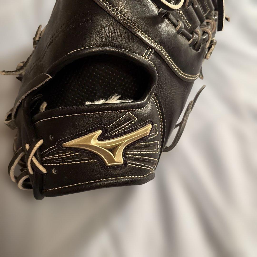 Mizuno グローバルエリート軟式グローブ 黒 レザー