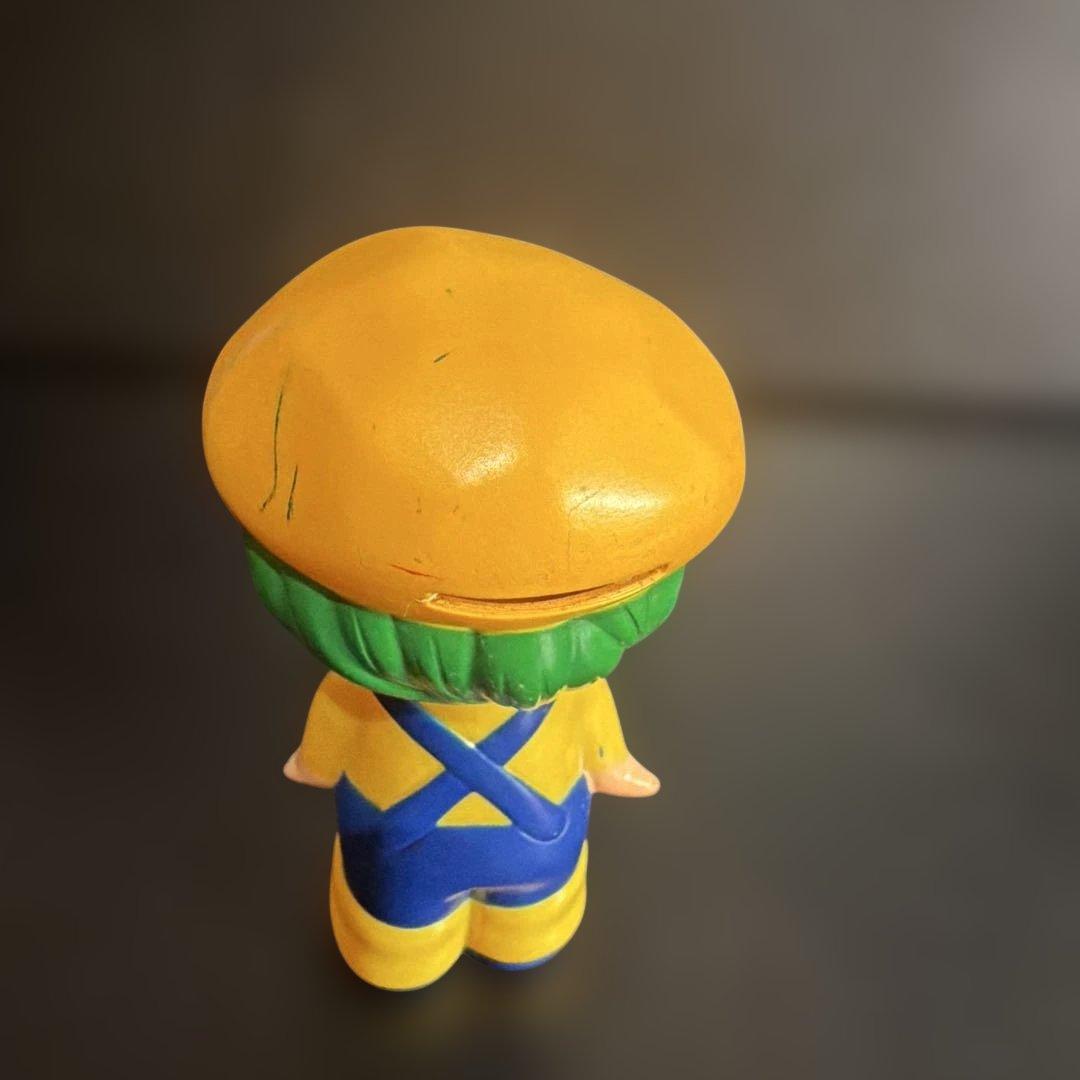 レトロ　貯金箱　ソフビ