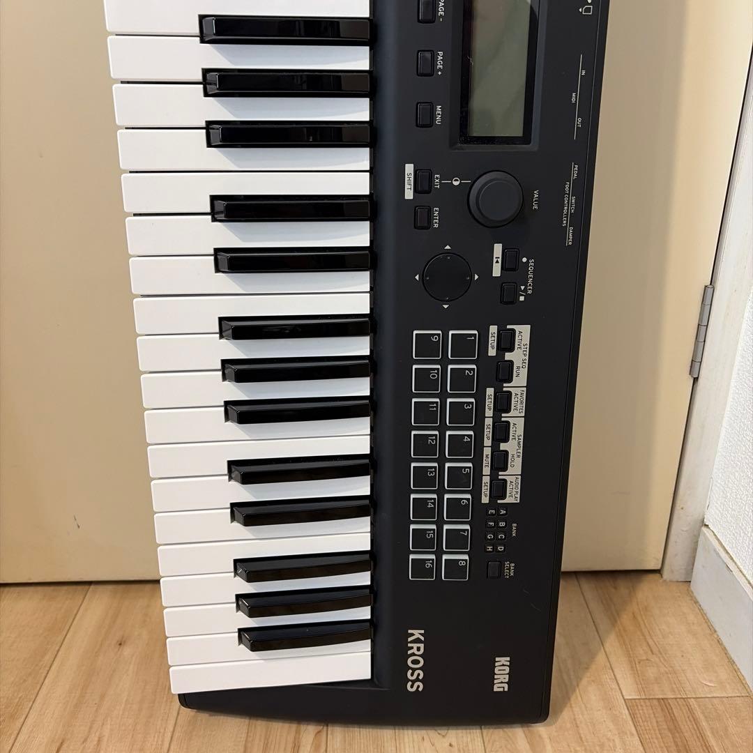 【KORG】KROSS2-61（スタンド・ペダル付き）