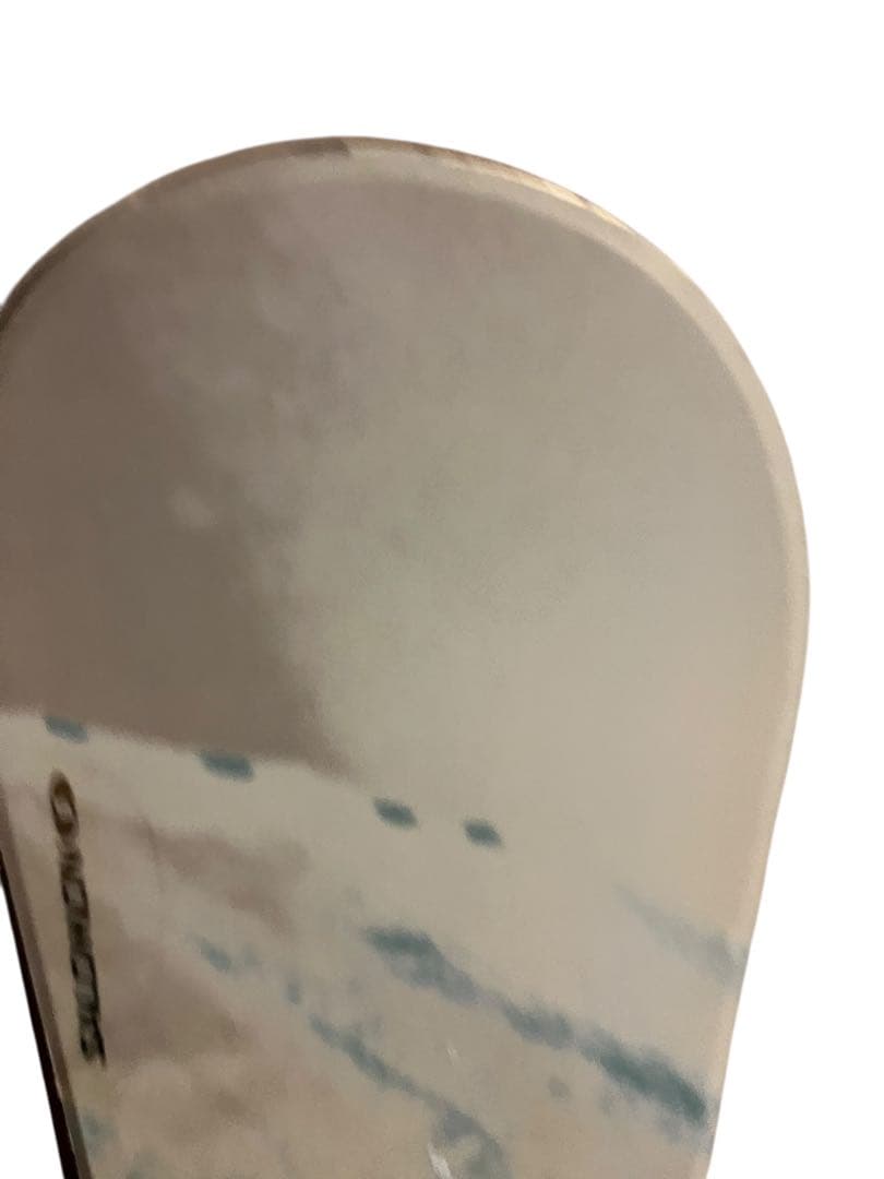 SALOMON レディース ボード IVY 143cm フランス製　スノボー