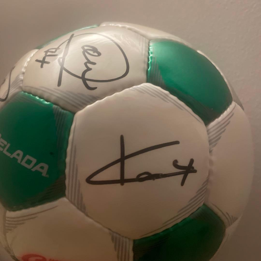 Pelada サッカーボール サイン入り