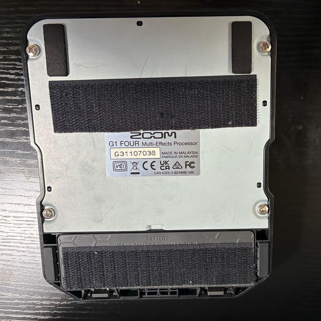 ZOOM G1Four マルチエフェクター