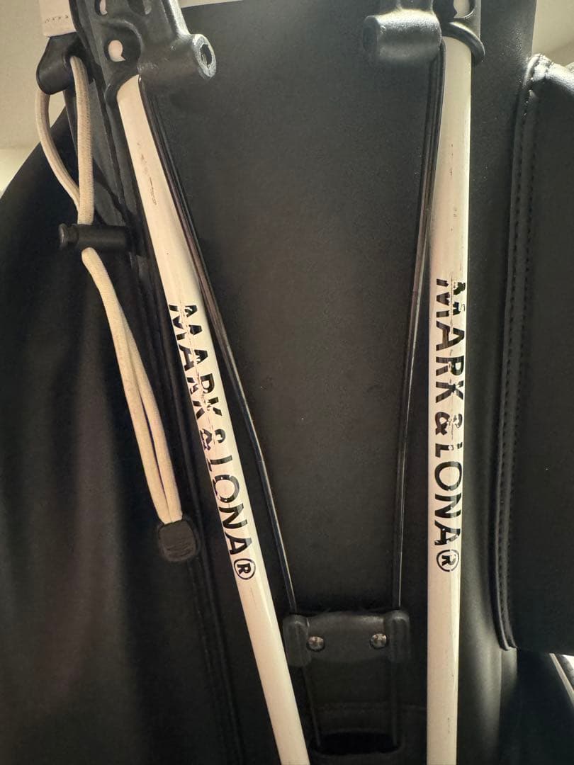 【人気】MARK & LONA キャディバッグMassive Caddy Bag