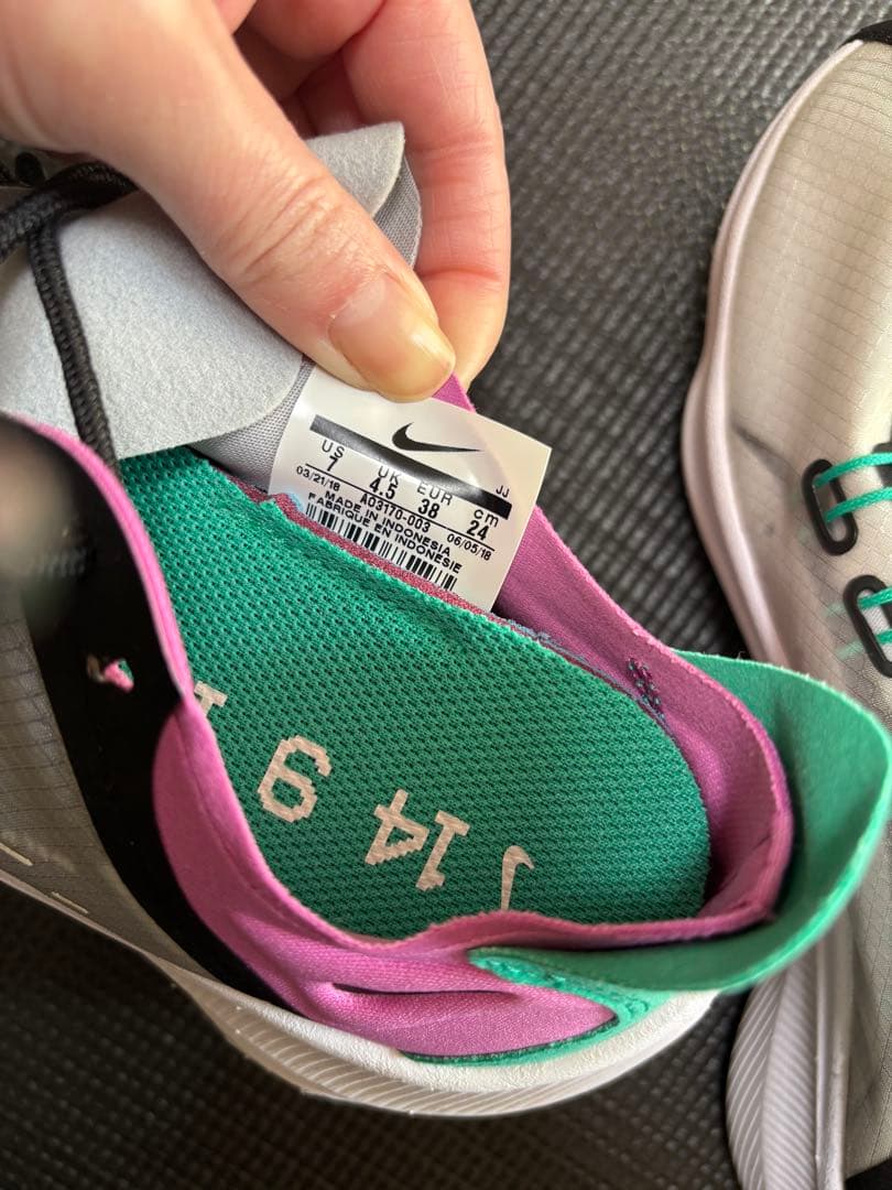 NIKE シューズ