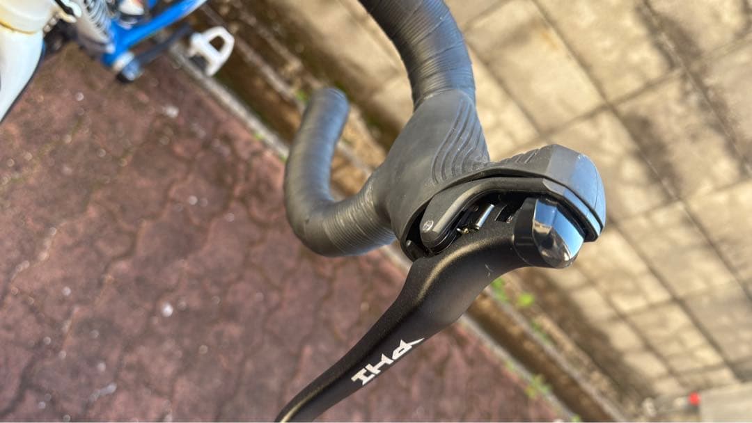 [引き取りなら一万円引き]Cannondale ロードバイク CAAD8