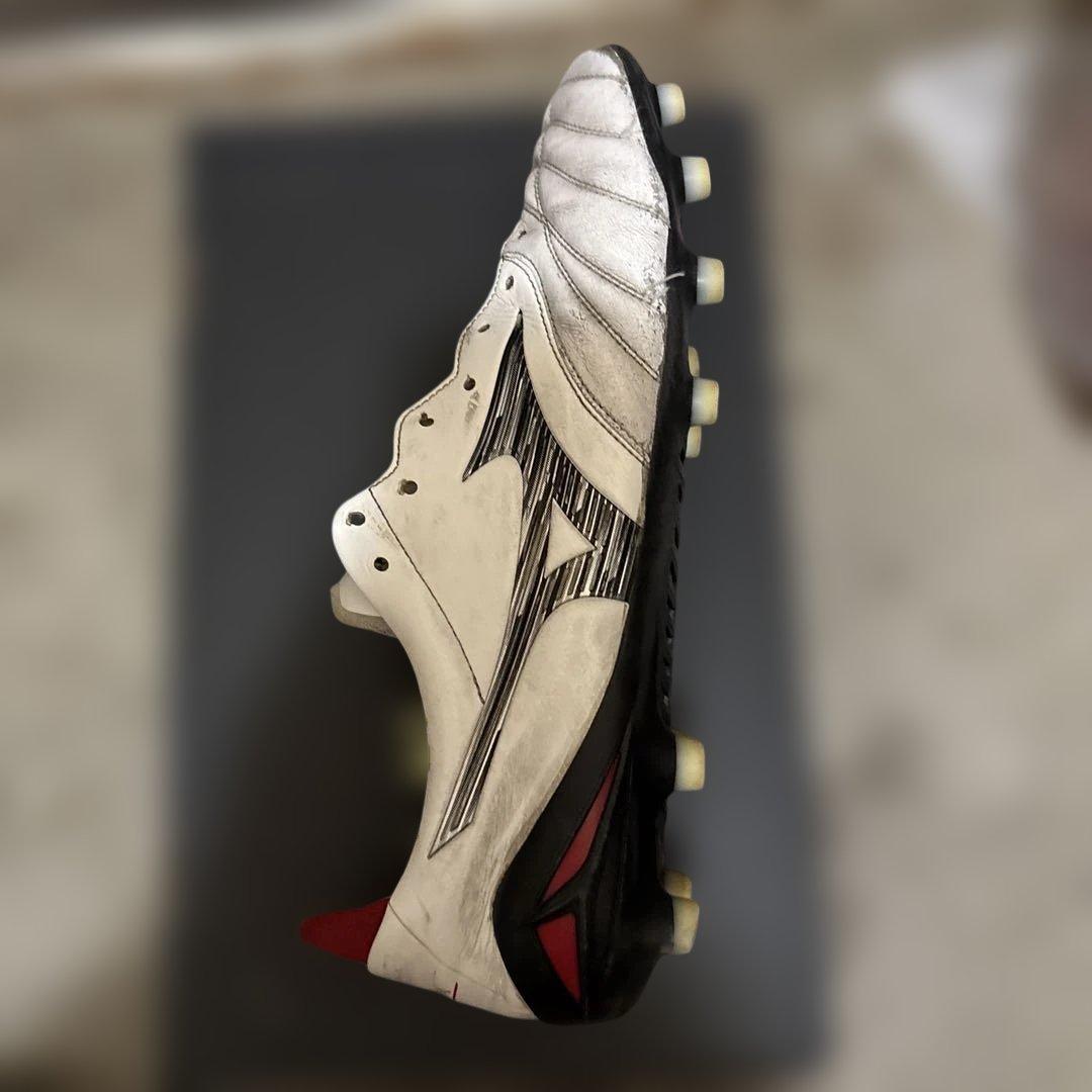 Mizuno Morelia neoサッカーシューズ
