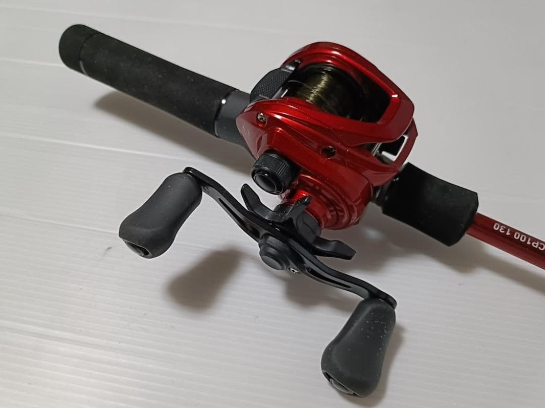 【美品】ダイワ CP-100 130 (ベイトモデル/右ハンドル)