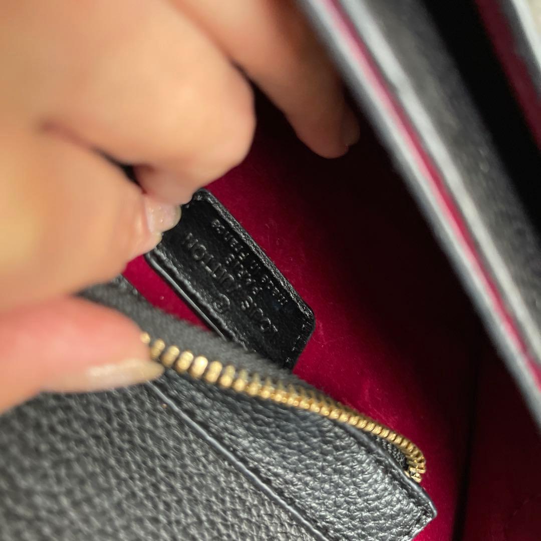 Louis Vuitton ノベルティブラックショルダーバッグ