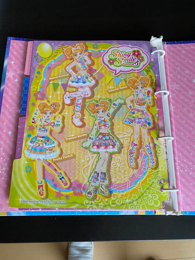 maf　アイカツ　スターズ　9ポケットバインダー　カード付属　美品