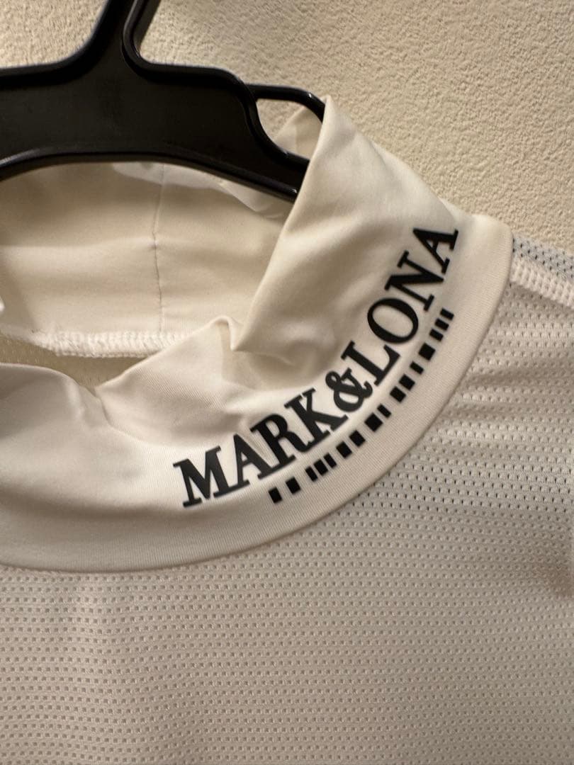 極美品　MARK&LONA メッシュハイネックシャツ ホワイト　S インナー