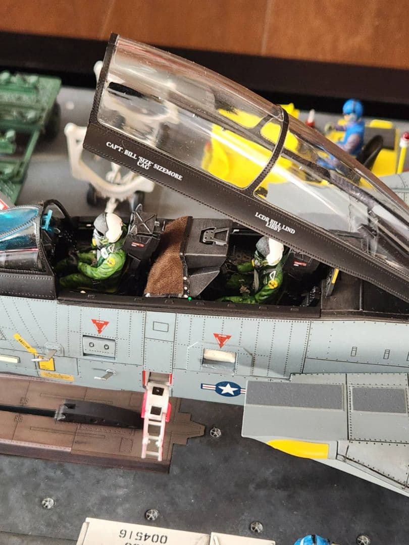 現状品 完成品 アシェット 1/32 週刊 F-14 トムキャット　引き取り限定
