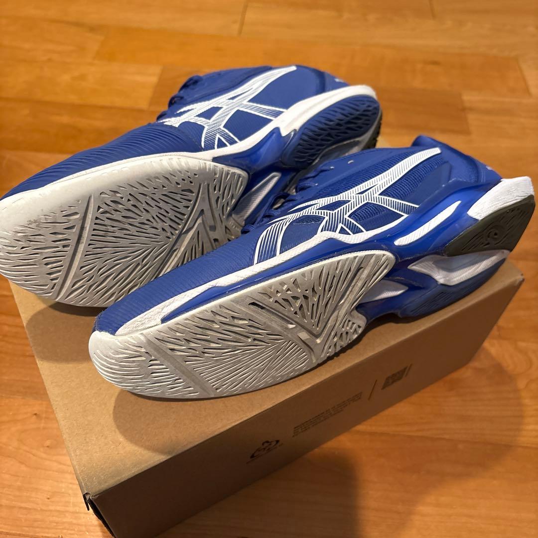 中古美品アシックスソリューションスピードffオールコート27.0cm