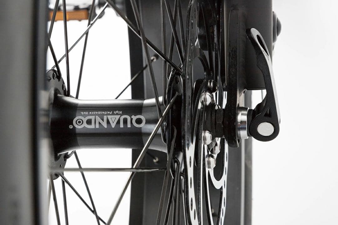 ファットバイク FATBIKE 26インチ 6段変速 自転車　ブラック　札幌