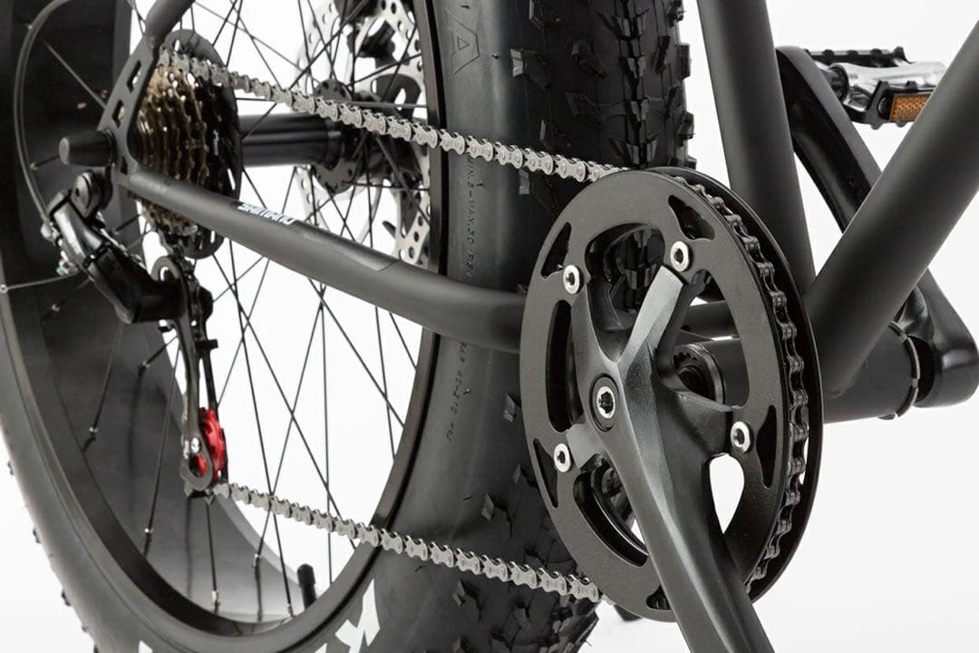 ファットバイク FATBIKE 26インチ 6段変速 自転車　ブラック　札幌