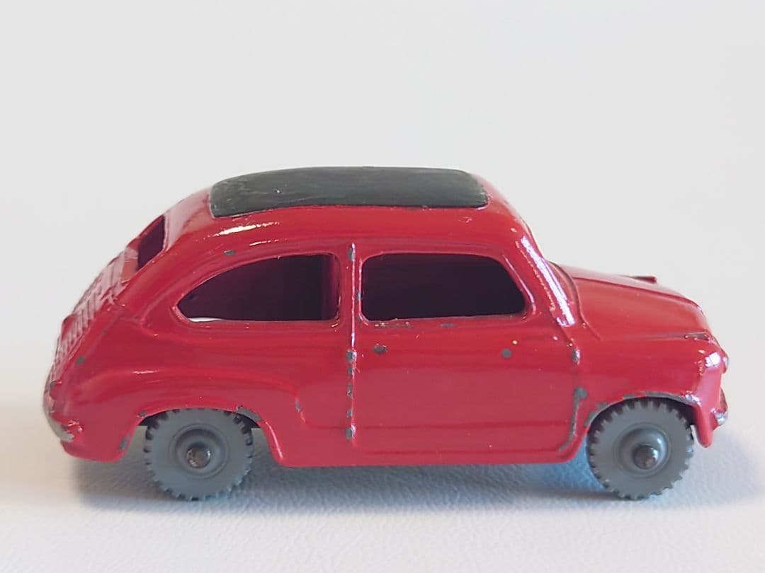 ミニカー DINKY No.183 FIAT 600