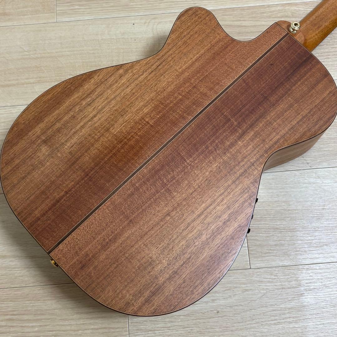 ギター MATON The 70th Anniversary Edition 808C