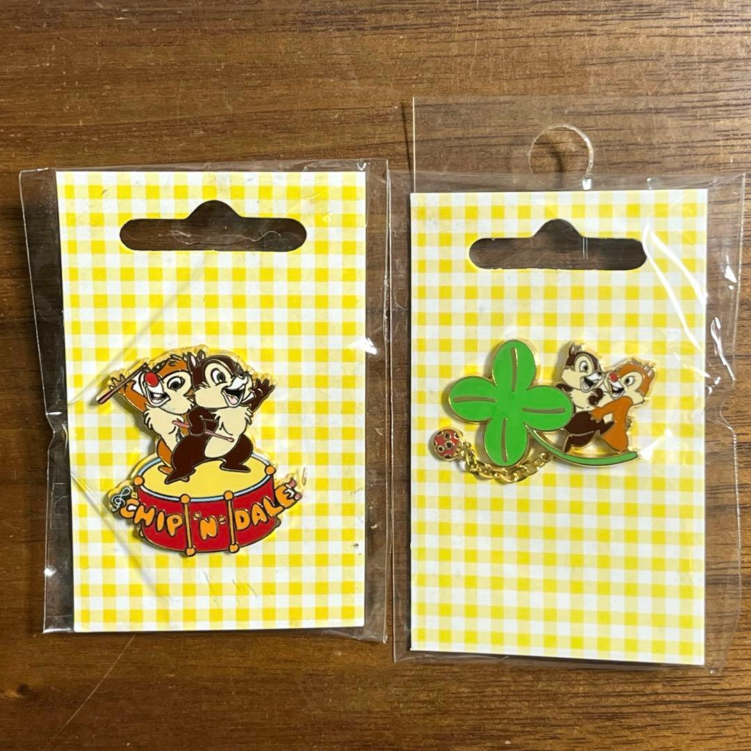 ディズニーストア　チップとデール　ピンズ 7個セット　未使用