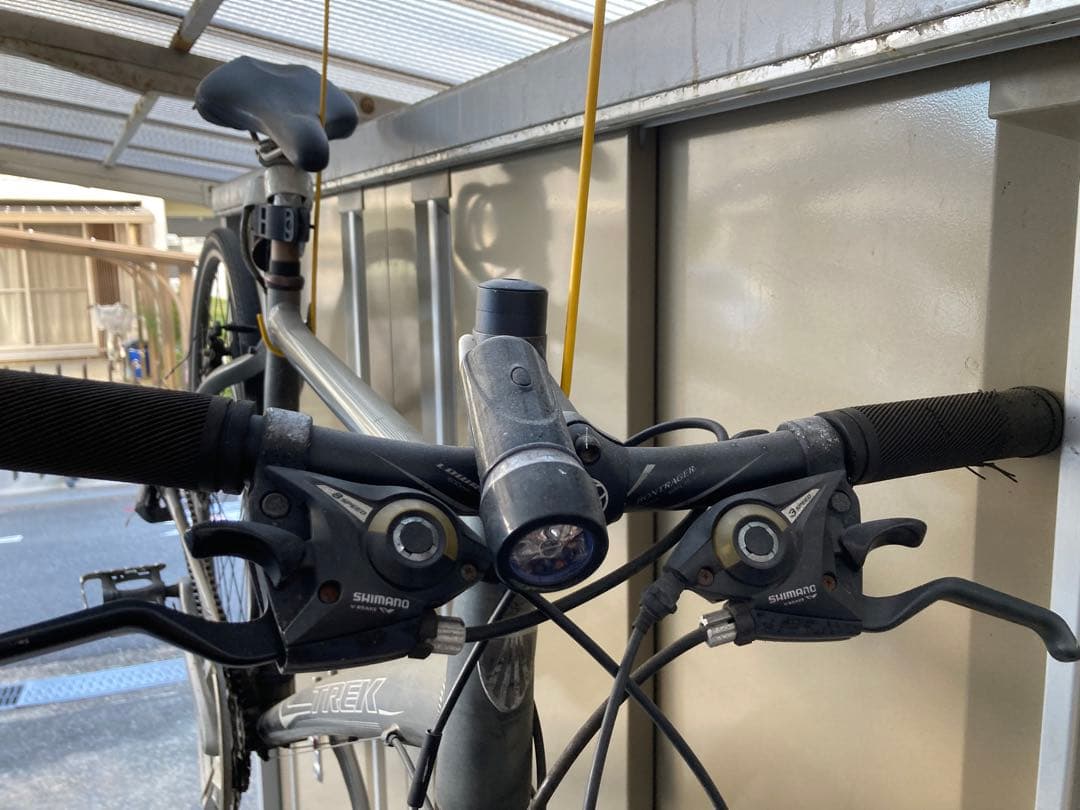 po-san専用　大阪府　クロスバイク TREK FX7.2 定価6.5万円