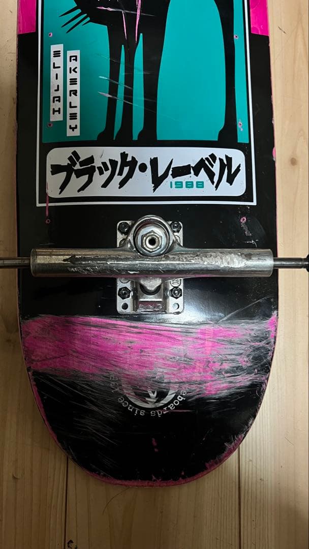 スケボーデッキ、ウィール 、トラックセット(バラ売り不可)