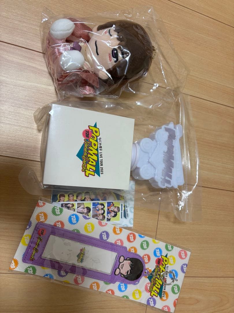 なにわ男子グッズ
