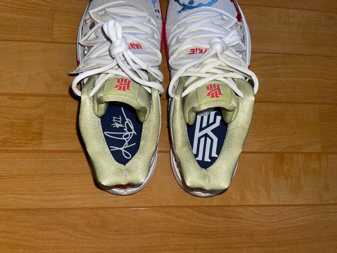 NIKE ナイキ　カイリー5 kyrie5 バッシュ　バスケ